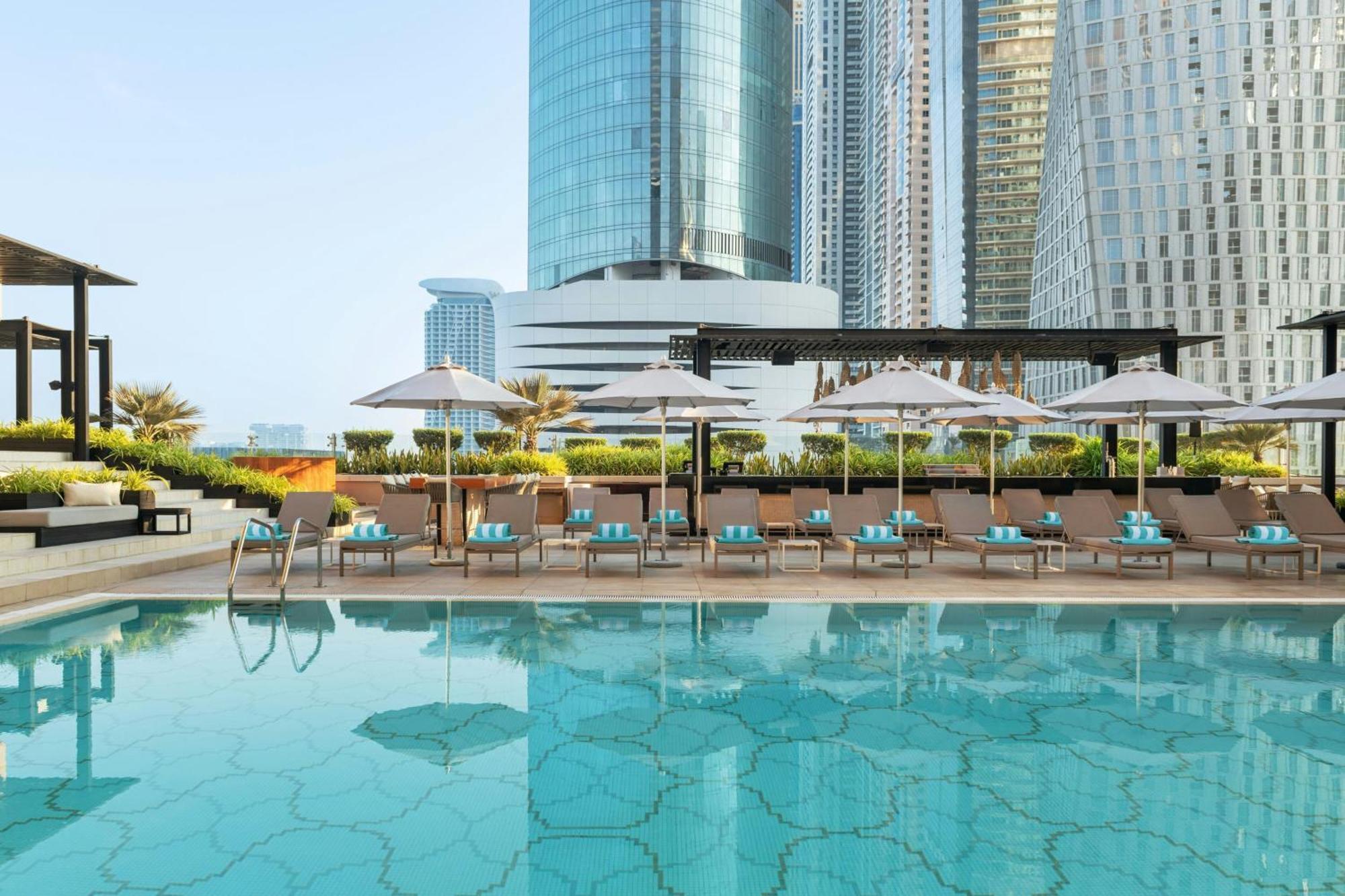 Grosvenor House, A Luxury Collection Hotel, Dubai Exterior foto The swimming pool at the hotel